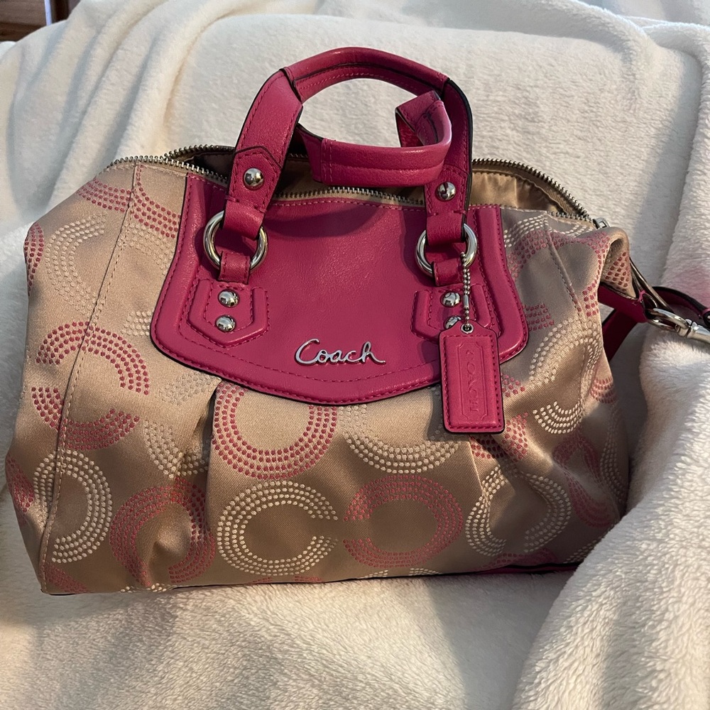 Coach hand or shoulder bag